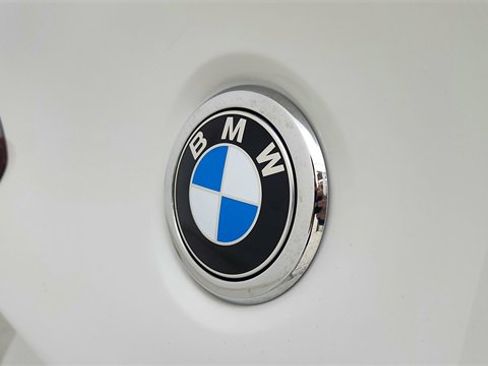 Used 2025 BMW X4 xDrive30i image 17