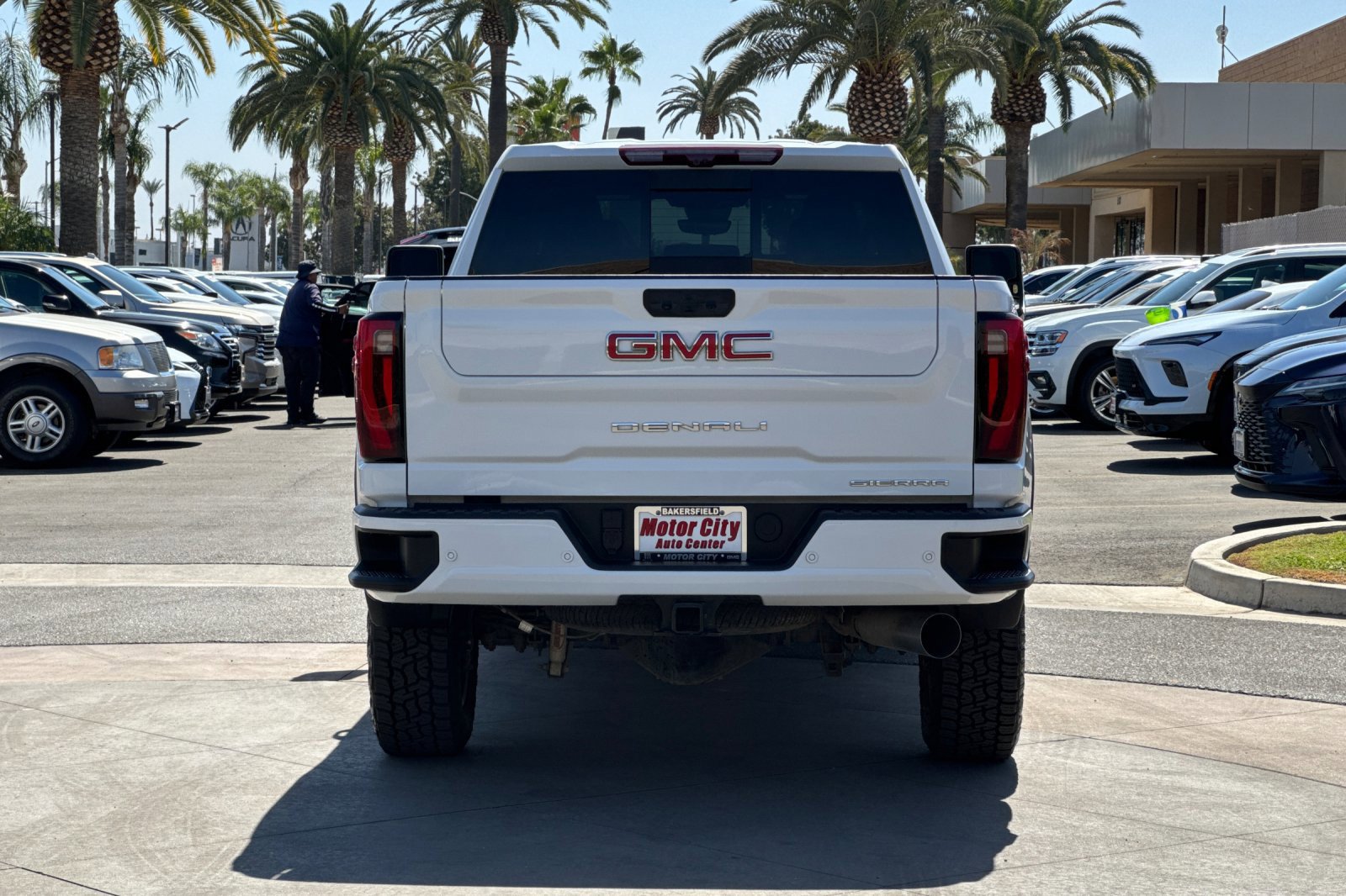 Used 2024 GMC Sierra 2500 Denali w/ Denali Reserve Package AWD/4WD image 5