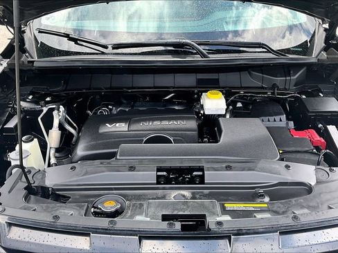 Used 2024 Nissan Pathfinder Platinum w/ Cargo Package image 30