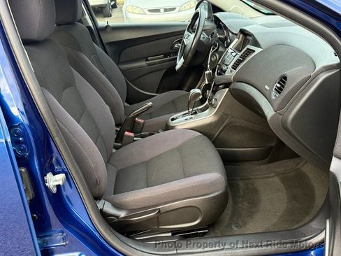 Used 2012 Chevrolet Cruze LT w/ All-Star Edition image 10