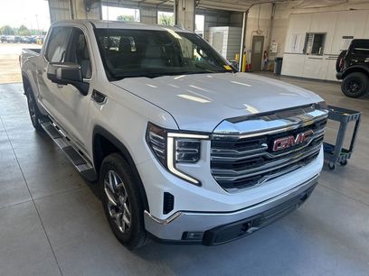 Used 2023 GMC Sierra 1500 SLT w/ SLT Premium Package