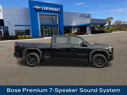Used 2025 GMC Sierra 2500 AT4 w/ AT4 Premium Plus Package image 10
