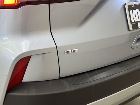 Used 2022 Ford Escape SE w/ Convenience Package image 28