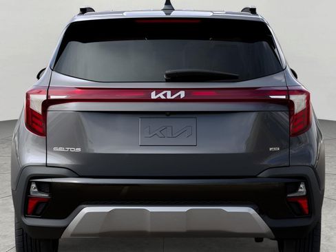 Used 2026 Kia Seltos S AWD/4WD image 14