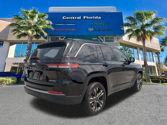 New 2027 Jeep Grand Cherokee Limited RWD image 5
