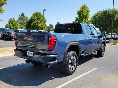 New 2026 GMC Sierra 2500 Denali w/ Denali Reserve Package image 3