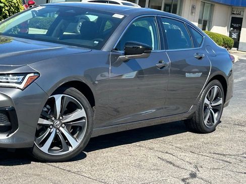 Used 2025 Acura TLX w/ Technology Package image 23
