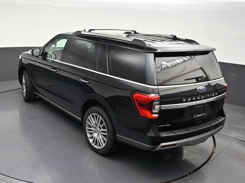 Used 2023 Ford Expedition Limited RWD image 18