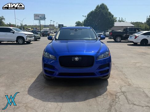 Used 2020 Jaguar F-PACE Prestige AWD/4WD image 2