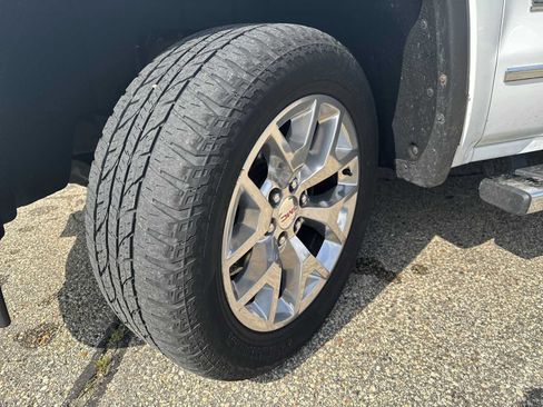 Certified 2018 GMC Sierra 1500 SLT w/ SLT Premium Package AWD/4WD image 18