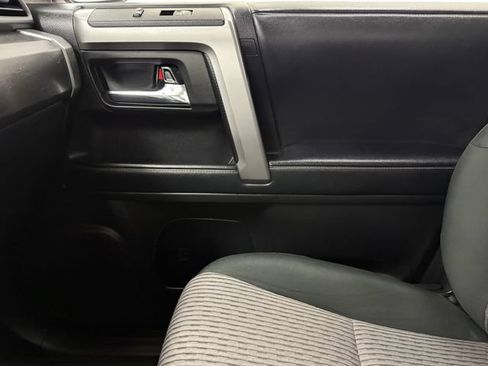 Used 2021 Toyota 4Runner SR5 AWD/4WD image 24