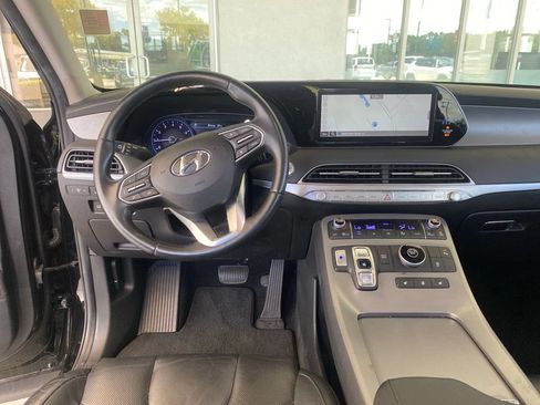 Used 2022 Hyundai Palisade SEL w/ Premium Package FWD image 17