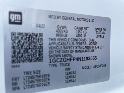 Used 2022 Chevrolet Express 3500 Extended w/ Driver Convenience Package image 24