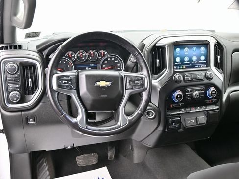 Used 2022 Chevrolet Silverado 2500 LT w/ Convenience Package image 30