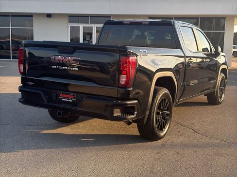 Used 2021 GMC Sierra 1500 4x4 Crew Cab w/ Sierra Value Package image 5