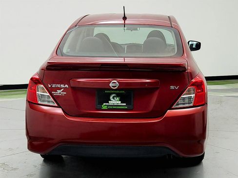 Used 2018 Nissan Versa SV image 6