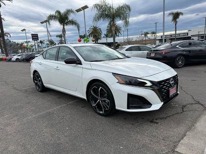 New 2025 Nissan Altima 2.5 SR w/ SR Premium Package