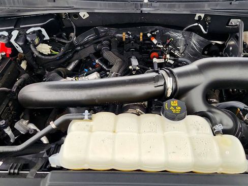 Used 2023 Lincoln Navigator Reserve image 28