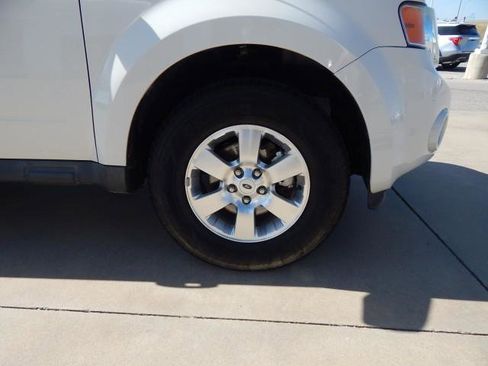 Used 2012 Ford Escape Limited image 9