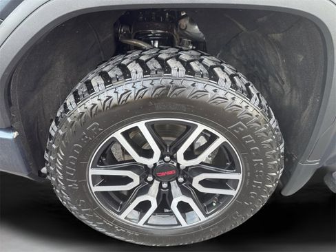 Used 2020 GMC Sierra 1500 AT4 w/ AT4 Premium Package image 24