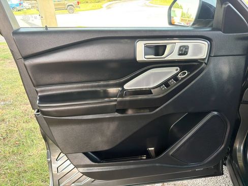 Used 2020 Ford Explorer ST w/ ST Street Pack AWD/4WD image 11