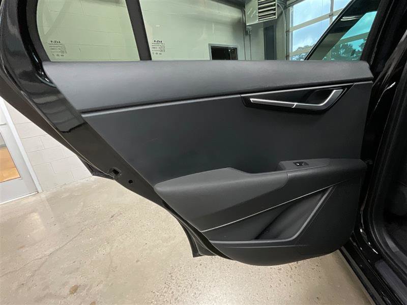 Used 2024 Kia Niro Wind FWD image 23