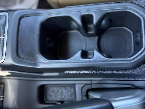 Used 2018 Jeep Wrangler Unlimited Rubicon w/ LED Lighting Group image 48