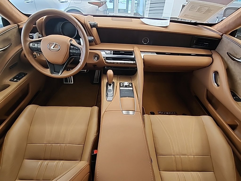 Certified 2021 Lexus LC 500 Coupe w/ Touring Package RWD image 20