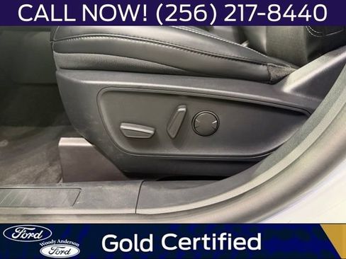 Used 2025 Ford Escape SE FWD image 20