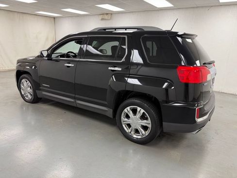 Used 2017 GMC Terrain SLT AWD/4WD image 3