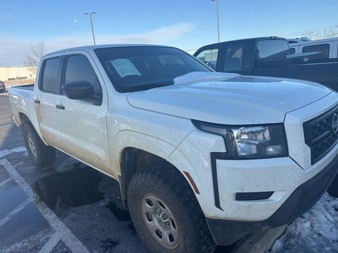 Used 2024 Nissan Frontier S image 4