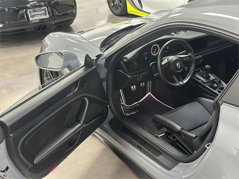 Used 2023 Porsche 911 GT3 RWD image 14