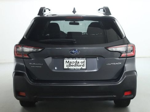 Used 2023 Subaru Outback Premium AWD/4WD image 41