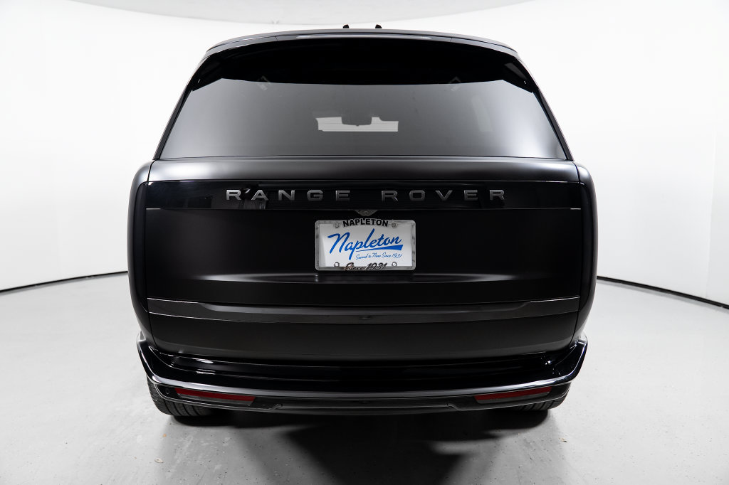 Used 2025 Land Rover Range Rover Autobiography AWD/4WD image 11