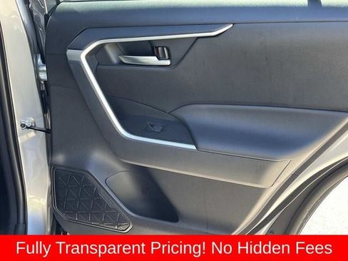 Used 2025 Toyota RAV4 XLE w/ Convenience Package AWD/4WD image 19