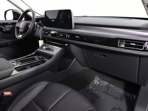 New 2026 Lincoln Aviator AWD image 15