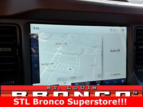 Used 2024 Ford Bronco Outer Banks image 4