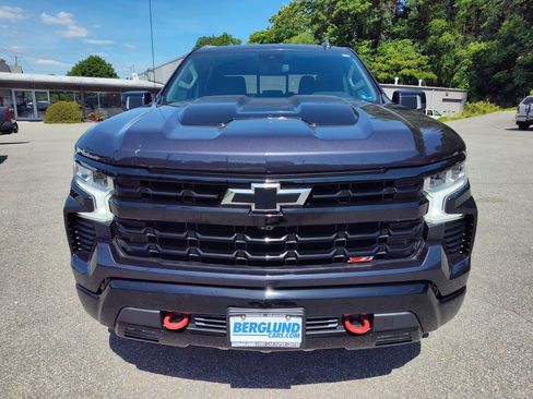 Used 2022 Chevrolet Silverado 1500 LT Trail Boss w/ LT Trail Boss Premium Package AWD/4WD image 9