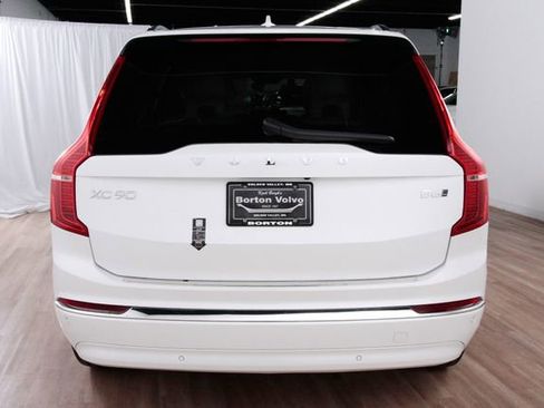 Certified 2025 Volvo XC90 B6 Plus w/ Protection Package Premier image 4