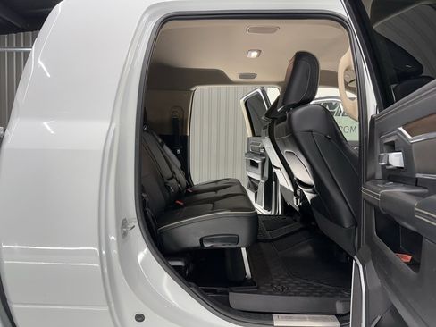 Used 2022 RAM 3500 Laramie image 33