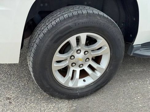Used 2016 Chevrolet Tahoe LT RWD image 39