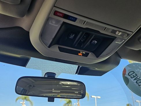 Used 2022 Subaru Forester Sport image 33