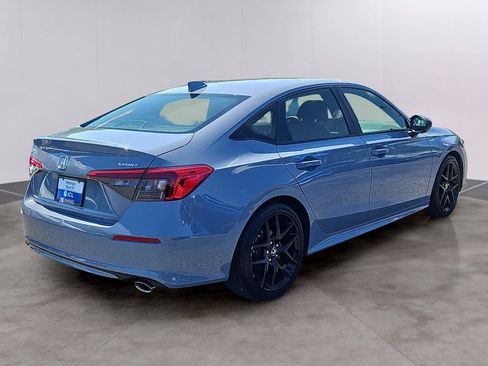 Used 2024 Honda Civic Sport image 4