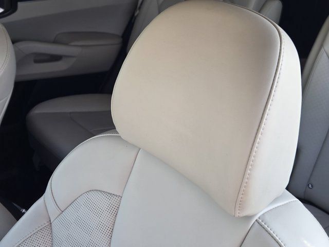 Certified 2025 Kia Sorento EX FWD image 14