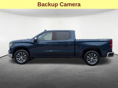Used 2022 Chevrolet Silverado 1500 LT AWD/4WD image 9
