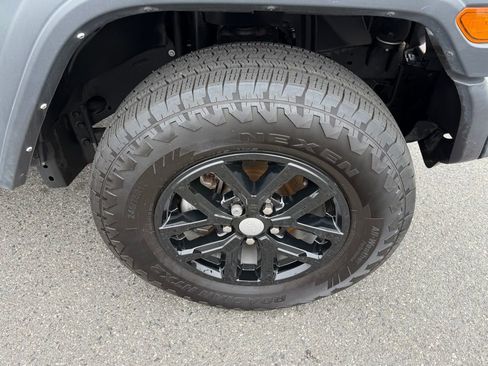 Certified 2023 Jeep Wrangler Sport S image 15
