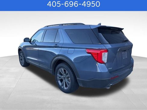 Used 2021 Ford Explorer XLT w/ Equipment Group 202A image 4