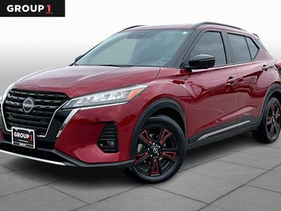 Certified 2022 Nissan Kicks SR w/ Premium Package