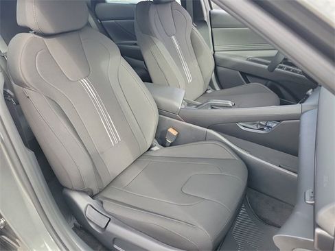 New 2026 Hyundai Elantra Sport image 17