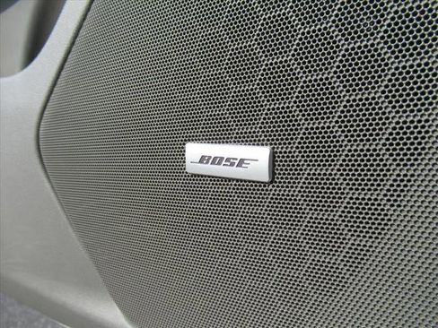 Used 2017 Cadillac XT5 Luxury w/ LPO, Wheel Lock Package image 28